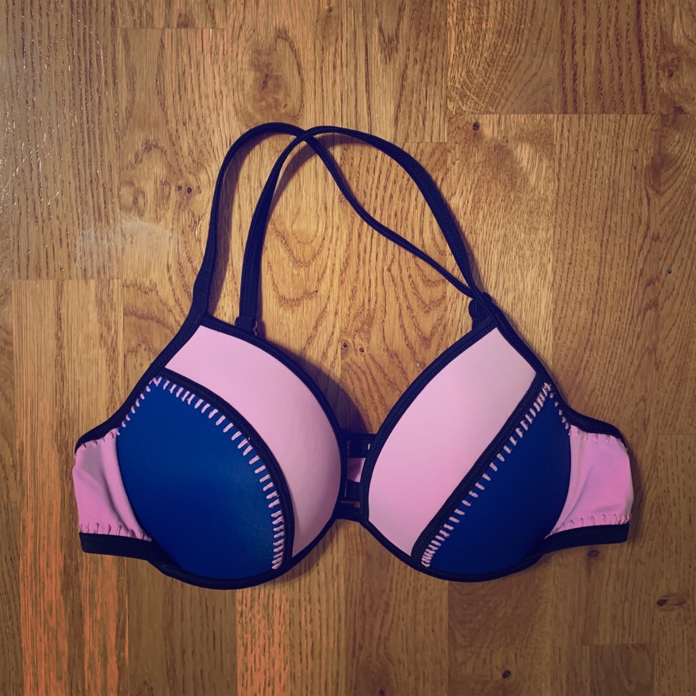 VS Bathing Suit Top size 36C